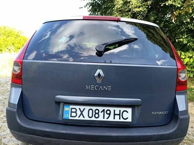 Серый Рено Меган, объемом двигателя 2 л и пробегом 226 тыс. км за 4650 $, фото 1 на Automoto.ua