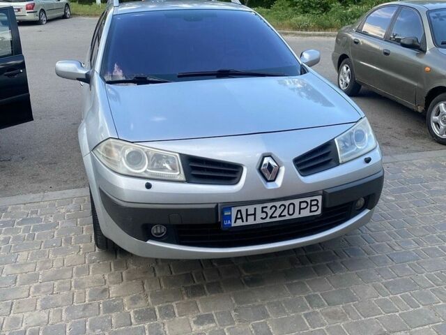 Сірий Рено Меган, об'ємом двигуна 1.6 л та пробігом 192 тис. км за 6000 $, фото 1 на Automoto.ua