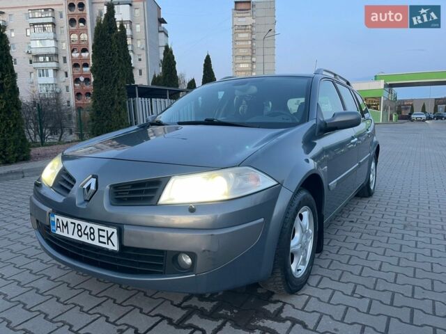Сірий Рено Меган, об'ємом двигуна 1.6 л та пробігом 278 тис. км за 4200 $, фото 1 на Automoto.ua