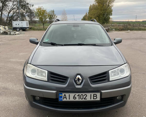 Сірий Рено Меган, об'ємом двигуна 1.6 л та пробігом 293 тис. км за 3600 $, фото 1 на Automoto.ua