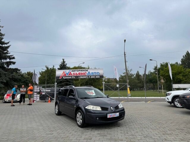 Серый Рено Меган, объемом двигателя 1.6 л и пробегом 265 тыс. км за 5400 $, фото 1 на Automoto.ua