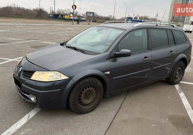 Серый Рено Меган, объемом двигателя 1.9 л и пробегом 342 тыс. км за 2100 $, фото 1 на Automoto.ua