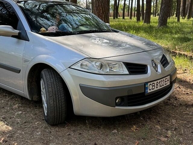 Серый Рено Меган, объемом двигателя 1.6 л и пробегом 286 тыс. км за 6000 $, фото 1 на Automoto.ua
