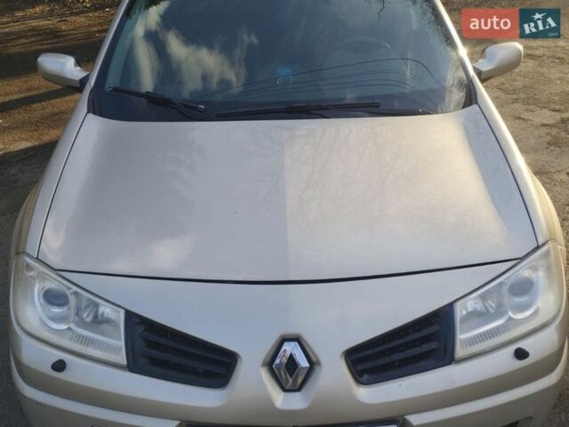 Сірий Рено Меган, об'ємом двигуна 1.9 л та пробігом 341 тис. км за 4600 $, фото 1 на Automoto.ua