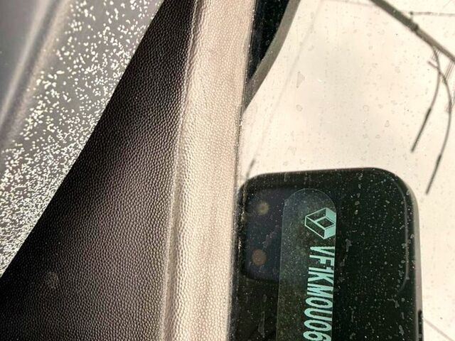 Сірий Рено Меган, об'ємом двигуна 2 л та пробігом 242 тис. км за 6100 $, фото 1 на Automoto.ua