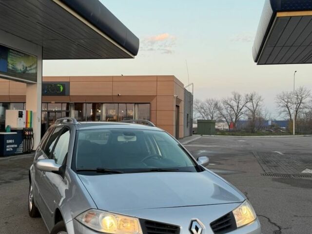 Серый Рено Меган, объемом двигателя 0 л и пробегом 169 тыс. км за 6500 $, фото 1 на Automoto.ua