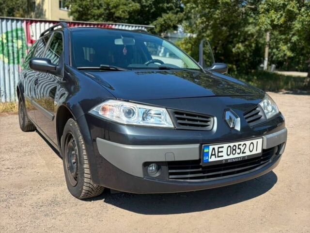 Сірий Рено Меган, об'ємом двигуна 1.6 л та пробігом 272 тис. км за 4026 $, фото 1 на Automoto.ua
