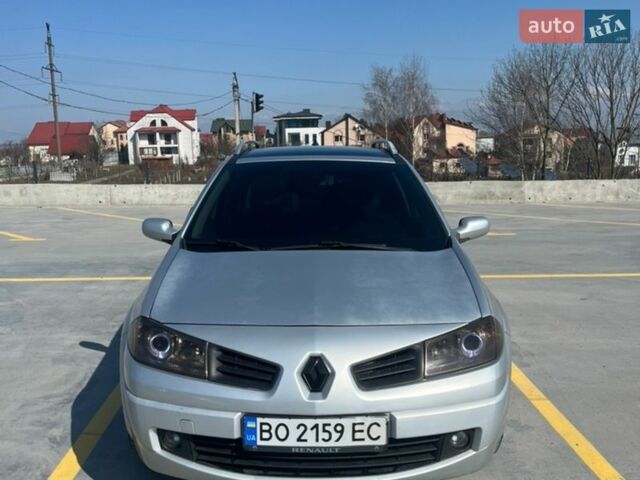Серый Рено Меган, объемом двигателя 1.6 л и пробегом 266 тыс. км за 5400 $, фото 1 на Automoto.ua