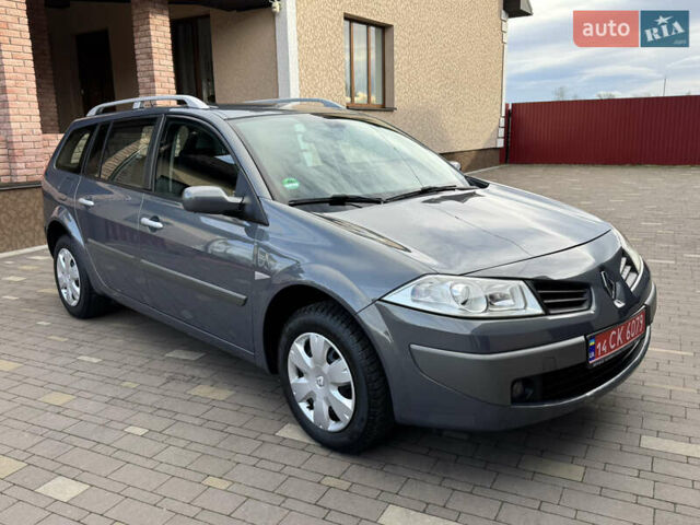 Сірий Рено Меган, об'ємом двигуна 1.6 л та пробігом 106 тис. км за 5999 $, фото 1 на Automoto.ua