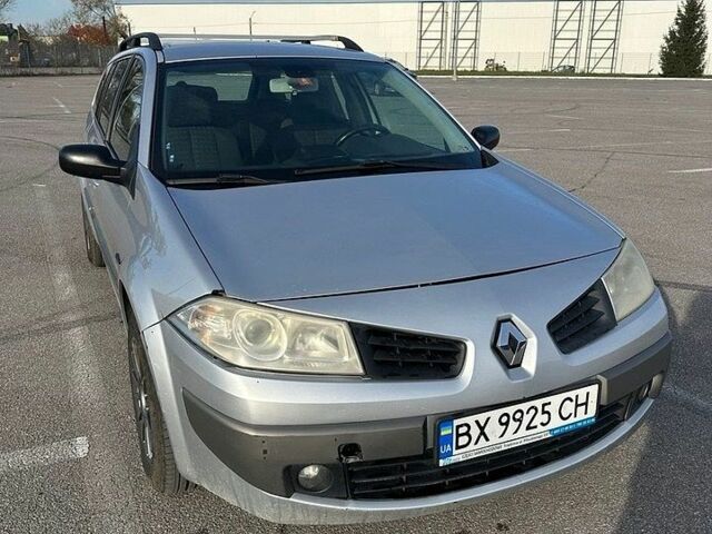 Сірий Рено Меган, об'ємом двигуна 1.9 л та пробігом 350 тис. км за 4400 $, фото 1 на Automoto.ua