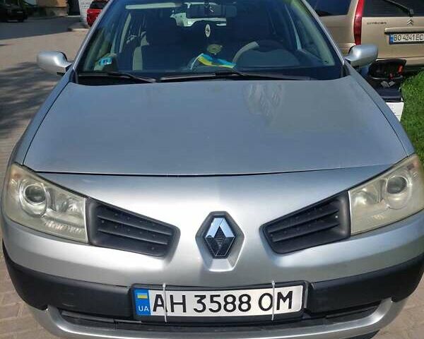 Сірий Рено Меган, об'ємом двигуна 1.6 л та пробігом 190 тис. км за 4800 $, фото 1 на Automoto.ua