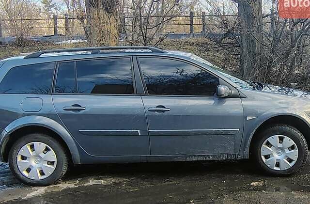 Серый Рено Меган, объемом двигателя 1.6 л и пробегом 171 тыс. км за 6300 $, фото 1 на Automoto.ua