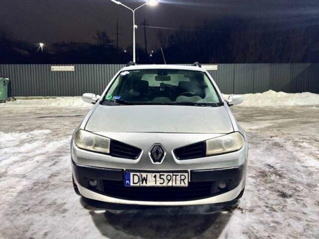 Сірий Рено Меган, об'ємом двигуна 1.9 л та пробігом 360 тис. км за 2000 $, фото 1 на Automoto.ua