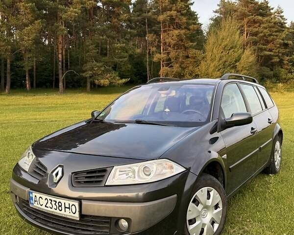 Сірий Рено Меган, об'ємом двигуна 1.6 л та пробігом 241 тис. км за 5200 $, фото 1 на Automoto.ua