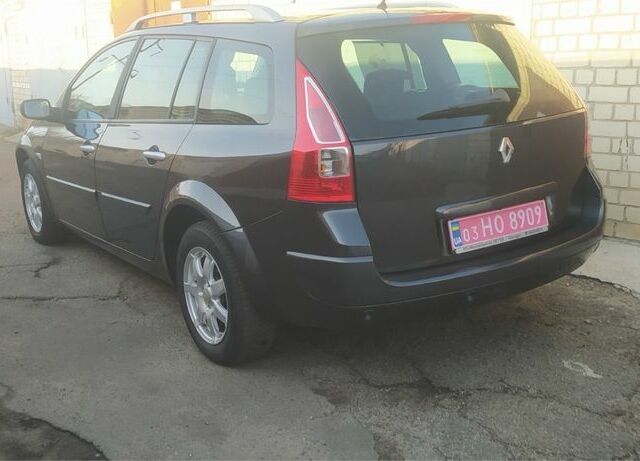 Сірий Рено Меган, об'ємом двигуна 1.6 л та пробігом 210 тис. км за 6150 $, фото 1 на Automoto.ua