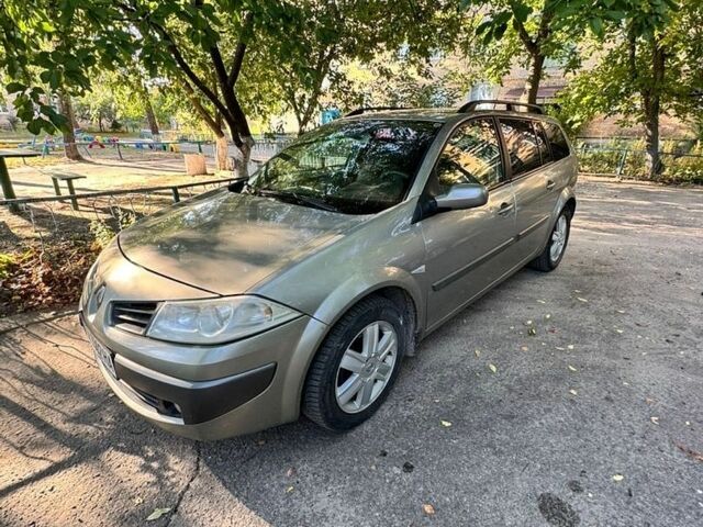 Сірий Рено Меган, об'ємом двигуна 1.6 л та пробігом 220 тис. км за 5000 $, фото 1 на Automoto.ua