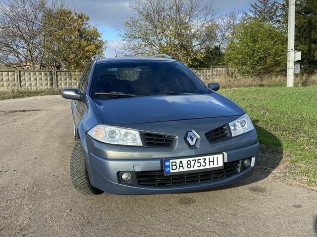 Сірий Рено Меган, об'ємом двигуна 2 л та пробігом 242 тис. км за 5500 $, фото 1 на Automoto.ua