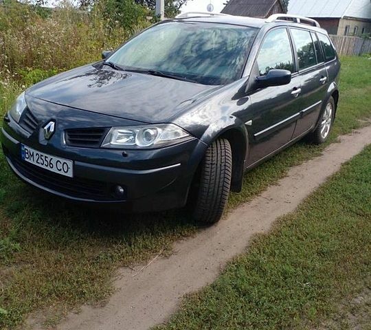 Серый Рено Меган, объемом двигателя 1.6 л и пробегом 180 тыс. км за 5600 $, фото 1 на Automoto.ua