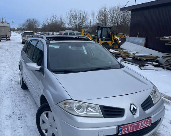 Сірий Рено Меган, об'ємом двигуна 1.6 л та пробігом 274 тис. км за 5150 $, фото 1 на Automoto.ua