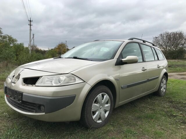 Рено Меган 2007 в Благовещенское (Ульяновка) на Automoto.ua Серый Рено Меган, объемом двигателя 1.6 л и пробегом 271 тыс. км за 1750 $, фото 1 на Automoto.ua