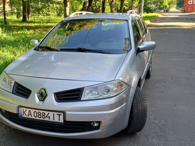 Серый Рено Меган, объемом двигателя 2 л и пробегом 208 тыс. км за 5500 $, фото 1 на Automoto.ua