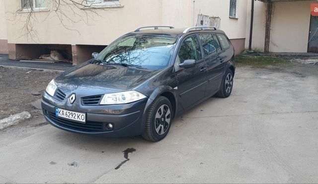 Серый Рено Меган, объемом двигателя 1.6 л и пробегом 283 тыс. км за 4900 $, фото 1 на Automoto.ua