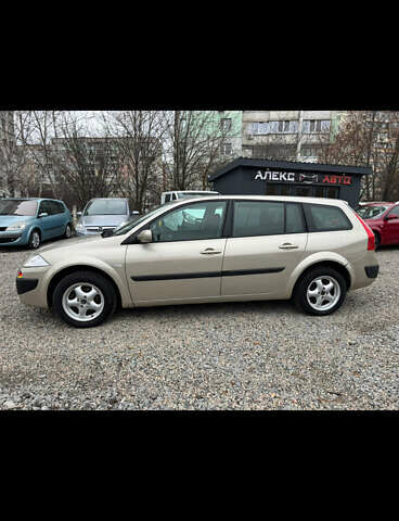 Серый Рено Меган, объемом двигателя 1.6 л и пробегом 236 тыс. км за 5200 $, фото 1 на Automoto.ua