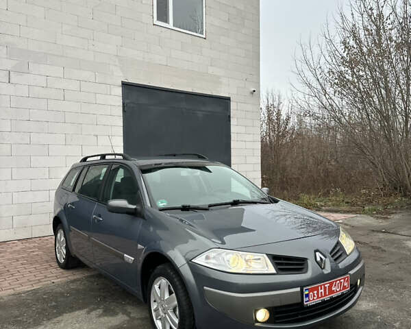 Серый Рено Меган, объемом двигателя 1.6 л и пробегом 174 тыс. км за 5550 $, фото 1 на Automoto.ua