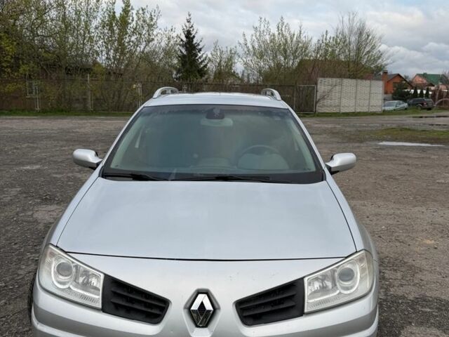 Серый Рено Меган, объемом двигателя 2 л и пробегом 221 тыс. км за 4500 $, фото 1 на Automoto.ua