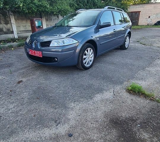 Сірий Рено Меган, об'ємом двигуна 1.6 л та пробігом 127 тис. км за 4700 $, фото 1 на Automoto.ua