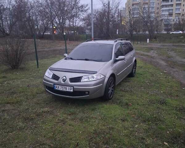 Серый Рено Меган, объемом двигателя 1.6 л и пробегом 234 тыс. км за 4999 $, фото 1 на Automoto.ua