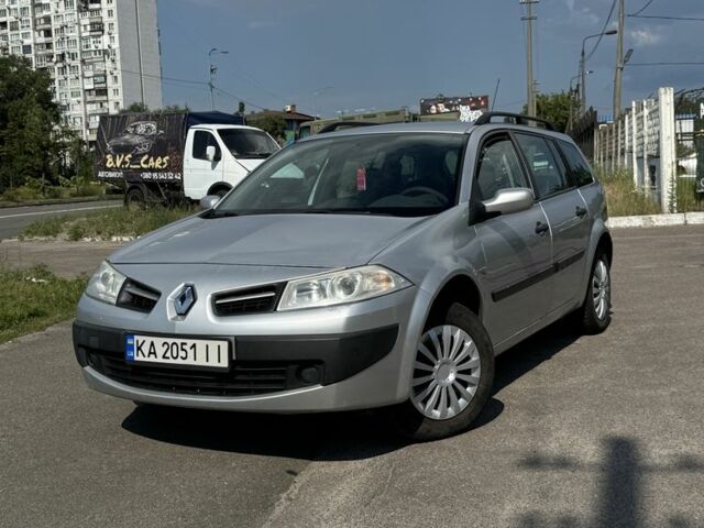 Сірий Рено Меган, об'ємом двигуна 1.6 л та пробігом 320 тис. км за 3200 $, фото 1 на Automoto.ua