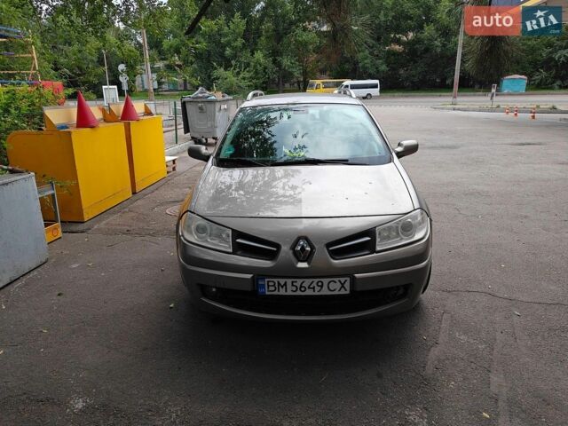 Сірий Рено Меган, об'ємом двигуна 1.6 л та пробігом 220 тис. км за 3000 $, фото 1 на Automoto.ua