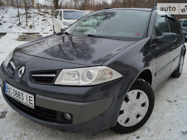 Серый Рено Меган, объемом двигателя 1.9 л и пробегом 299 тыс. км за 4700 $, фото 1 на Automoto.ua