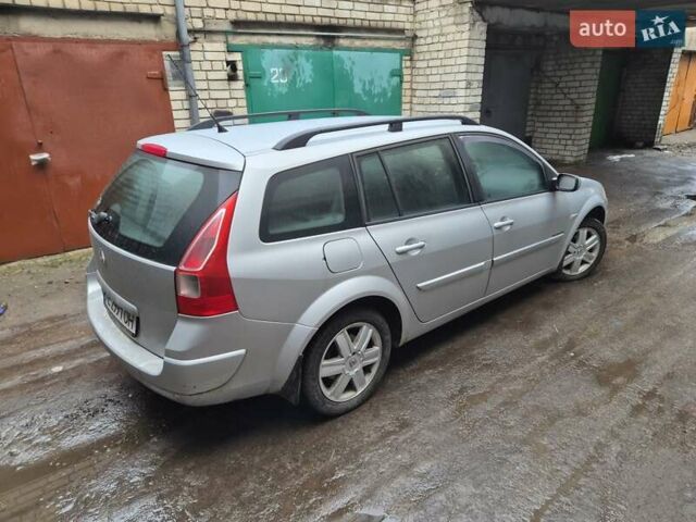 Серый Рено Меган, объемом двигателя 1.87 л и пробегом 325 тыс. км за 6000 $, фото 1 на Automoto.ua