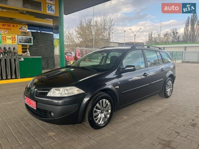 Серый Рено Меган, объемом двигателя 1.6 л и пробегом 163 тыс. км за 5000 $, фото 1 на Automoto.ua