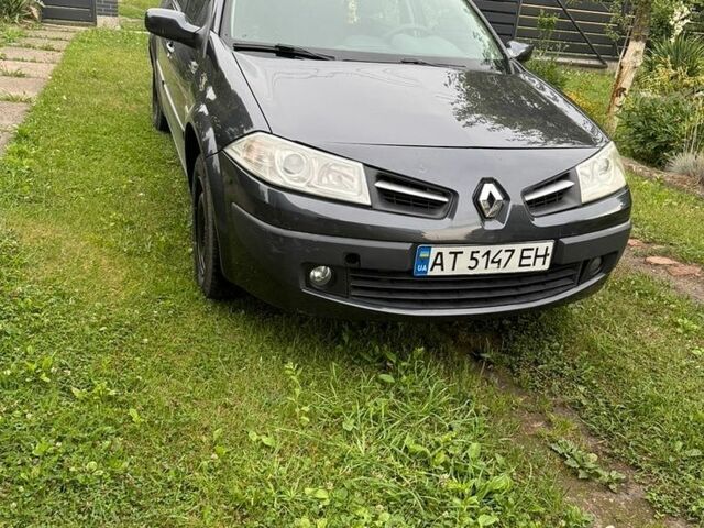 Сірий Рено Меган, об'ємом двигуна 1.5 л та пробігом 260 тис. км за 4150 $, фото 1 на Automoto.ua