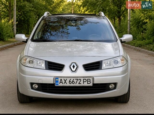 Сірий Рено Меган, об'ємом двигуна 1.5 л та пробігом 200 тис. км за 5450 $, фото 1 на Automoto.ua
