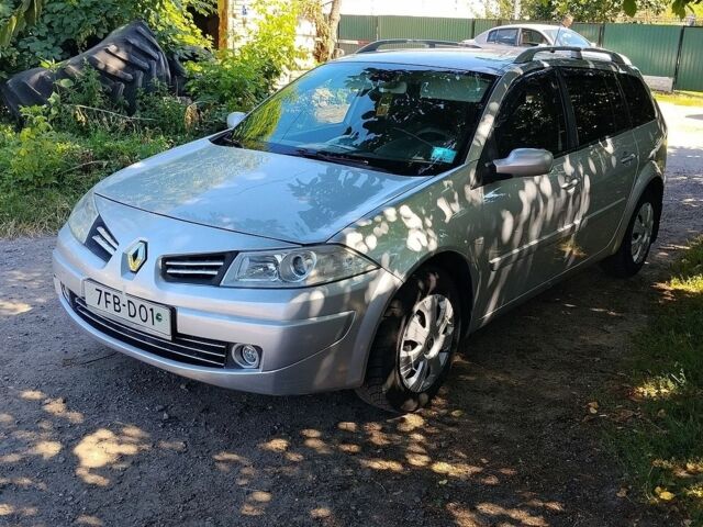 Сірий Рено Меган, об'ємом двигуна 1.6 л та пробігом 260 тис. км за 5200 $, фото 1 на Automoto.ua