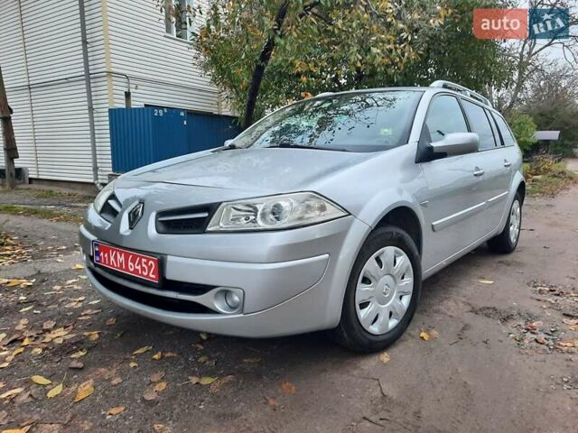 Серый Рено Меган, объемом двигателя 1.6 л и пробегом 224 тыс. км за 5850 $, фото 1 на Automoto.ua