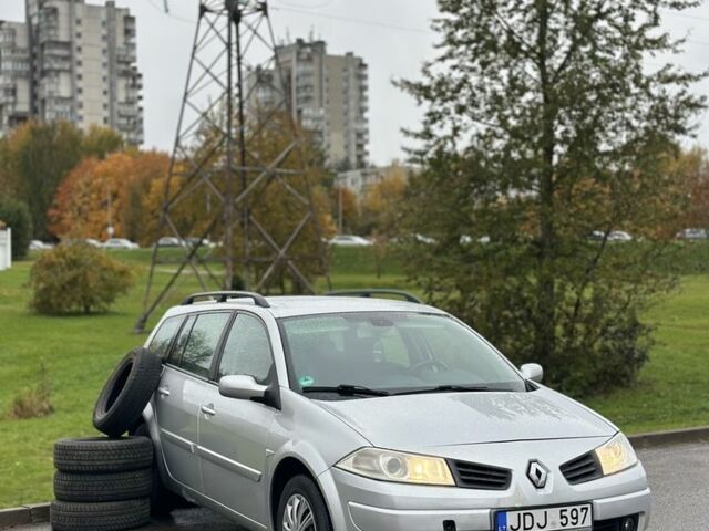 Серый Рено Меган, объемом двигателя 1.5 л и пробегом 250 тыс. км за 2600 $, фото 1 на Automoto.ua
