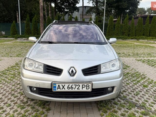 Сірий Рено Меган, об'ємом двигуна 1.5 л та пробігом 200 тис. км за 4950 $, фото 1 на Automoto.ua