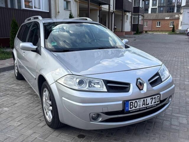 Сірий Рено Меган, об'ємом двигуна 1.6 л та пробігом 230 тис. км за 6200 $, фото 1 на Automoto.ua