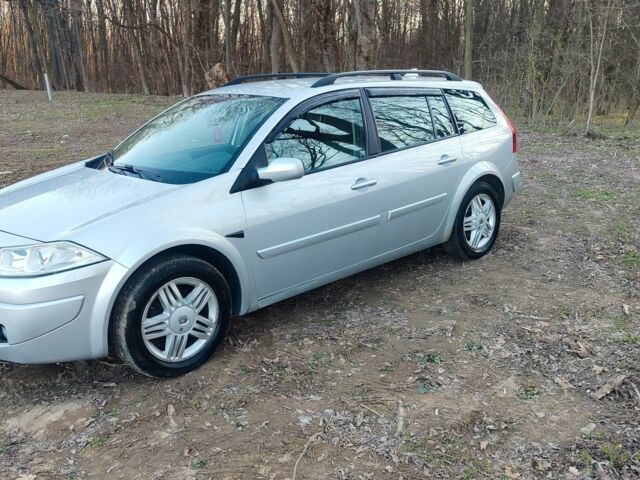 Сірий Рено Меган, об'ємом двигуна 1.6 л та пробігом 250 тис. км за 4850 $, фото 1 на Automoto.ua