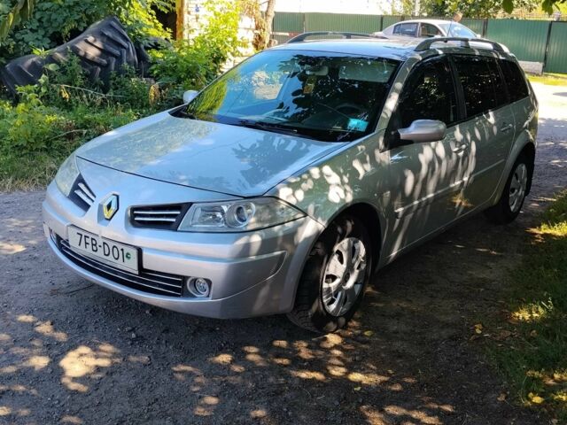 Сірий Рено Меган, об'ємом двигуна 1.6 л та пробігом 260 тис. км за 5233 $, фото 1 на Automoto.ua