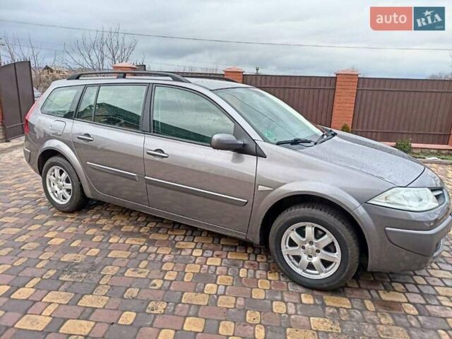 Сірий Рено Меган, об'ємом двигуна 1.6 л та пробігом 165 тис. км за 6200 $, фото 1 на Automoto.ua