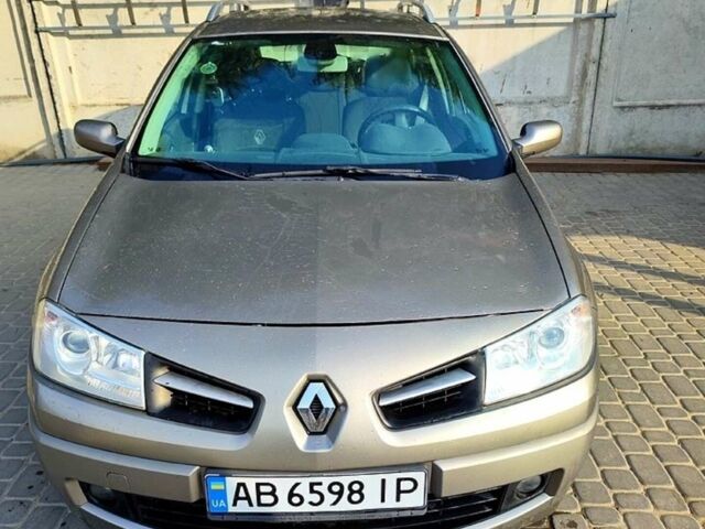 Сірий Рено Меган, об'ємом двигуна 1.5 л та пробігом 211 тис. км за 5300 $, фото 1 на Automoto.ua