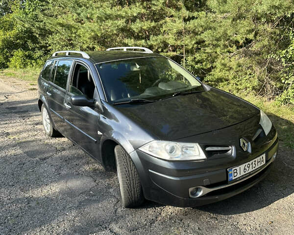 Серый Рено Меган, объемом двигателя 2 л и пробегом 230 тыс. км за 5800 $, фото 1 на Automoto.ua