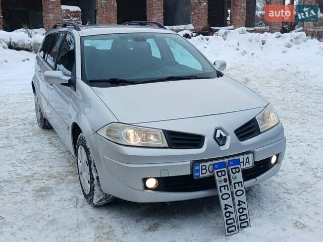 Серый Рено Меган, объемом двигателя 1.6 л и пробегом 216 тыс. км за 4999 $, фото 1 на Automoto.ua