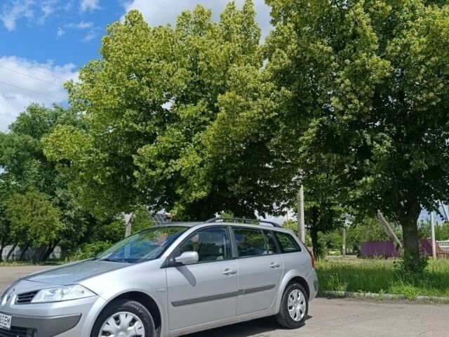 Сірий Рено Меган, об'ємом двигуна 1.6 л та пробігом 280 тис. км за 4014 $, фото 1 на Automoto.ua